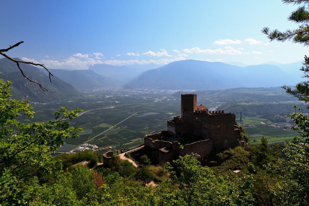 Tinnerhof Eppan an der Weinstraße Exterior foto
